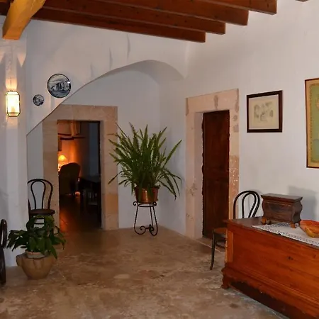 Son Sala *